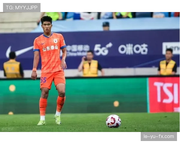 中超新赛季启幕，年轻球员稳健表现引关注