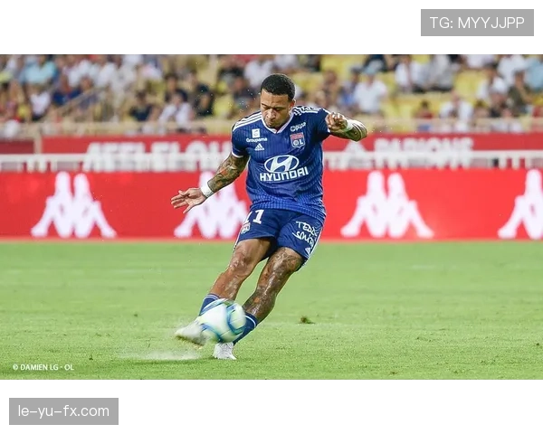 法甲新赛季揭幕，明星球员群雄逐鹿竞逐荣誉