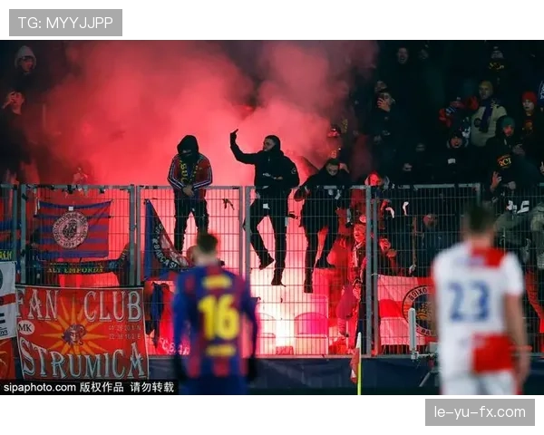 佩德里腿筋伤情反复，巴萨重建计划遭遇重大考验